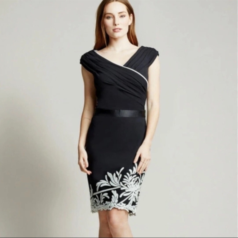 NWT Tadashi Shoji Elegant Cocktail Dress Sheath Belted Black and White Dress